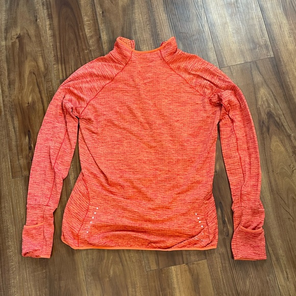 Nike Dri-Fit 1/2 zip running top - Picture 2 of 4
